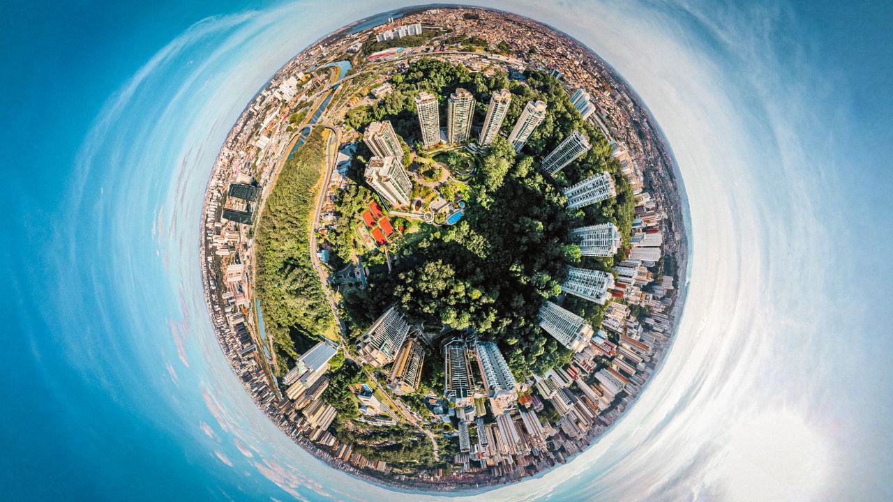 Sua Jornada Online Começa Aqui: Fotos 360° para um Crescimento Imersivo!